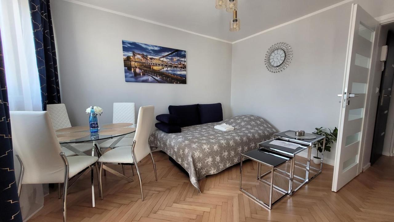 Lovely Flat In Heart Of Вроцлав Экстерьер фото